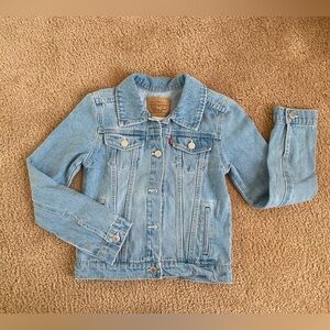 Kids Levi’s denim jacket